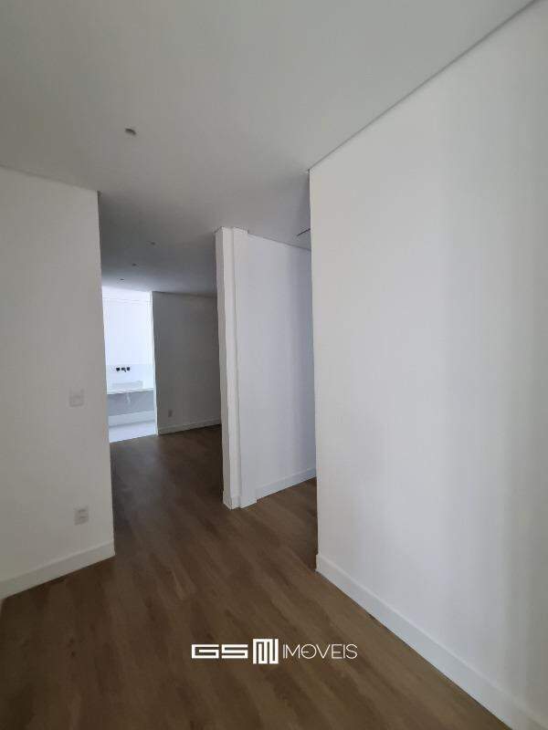 Cobertura à venda com 3 quartos, 220m² - Foto 14