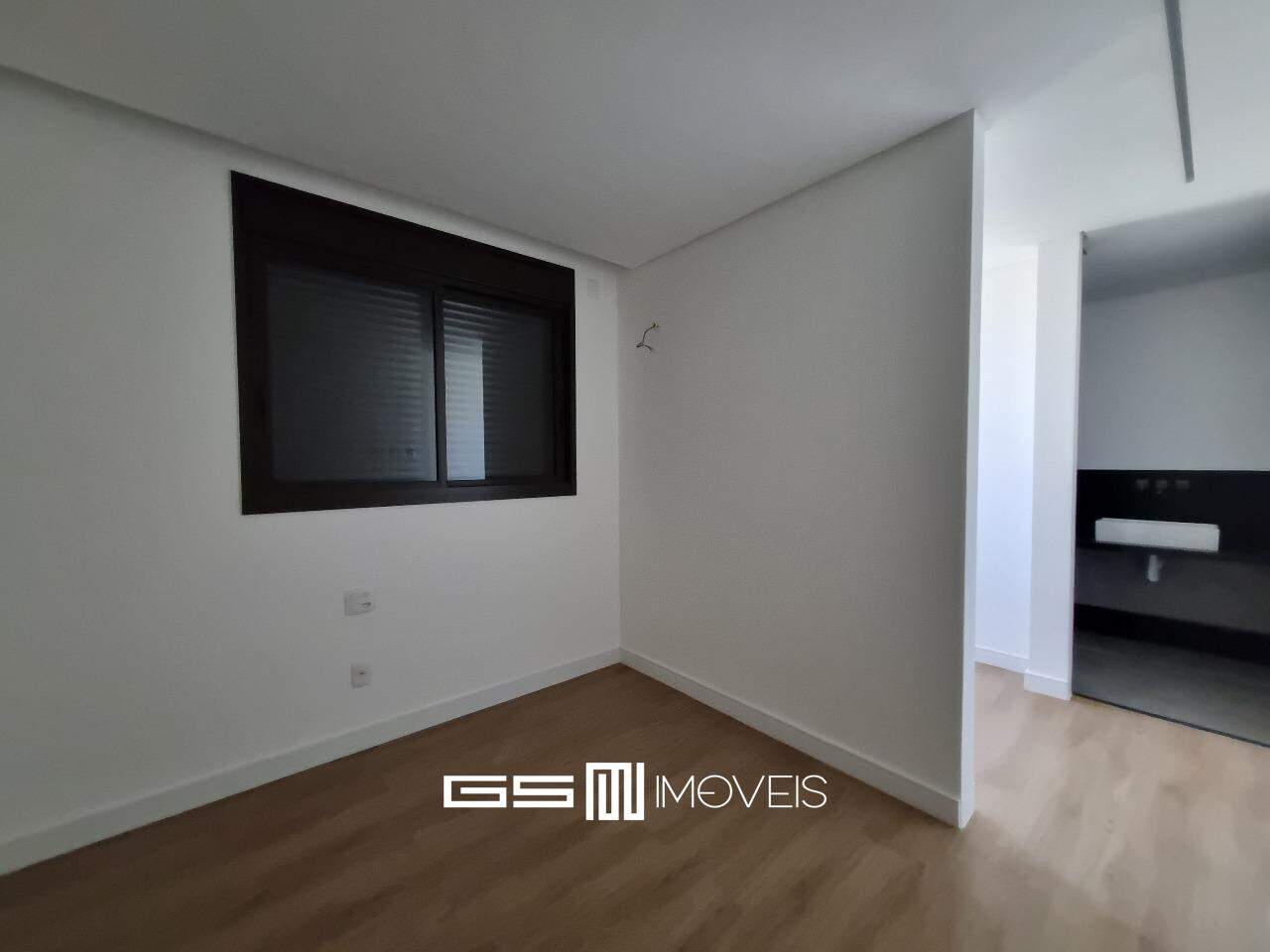 Cobertura à venda com 3 quartos, 220m² - Foto 11