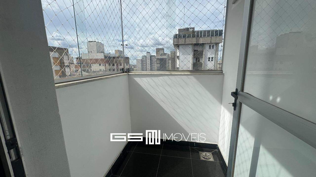 Cobertura para alugar com 2 quartos, 144m² - Foto 4