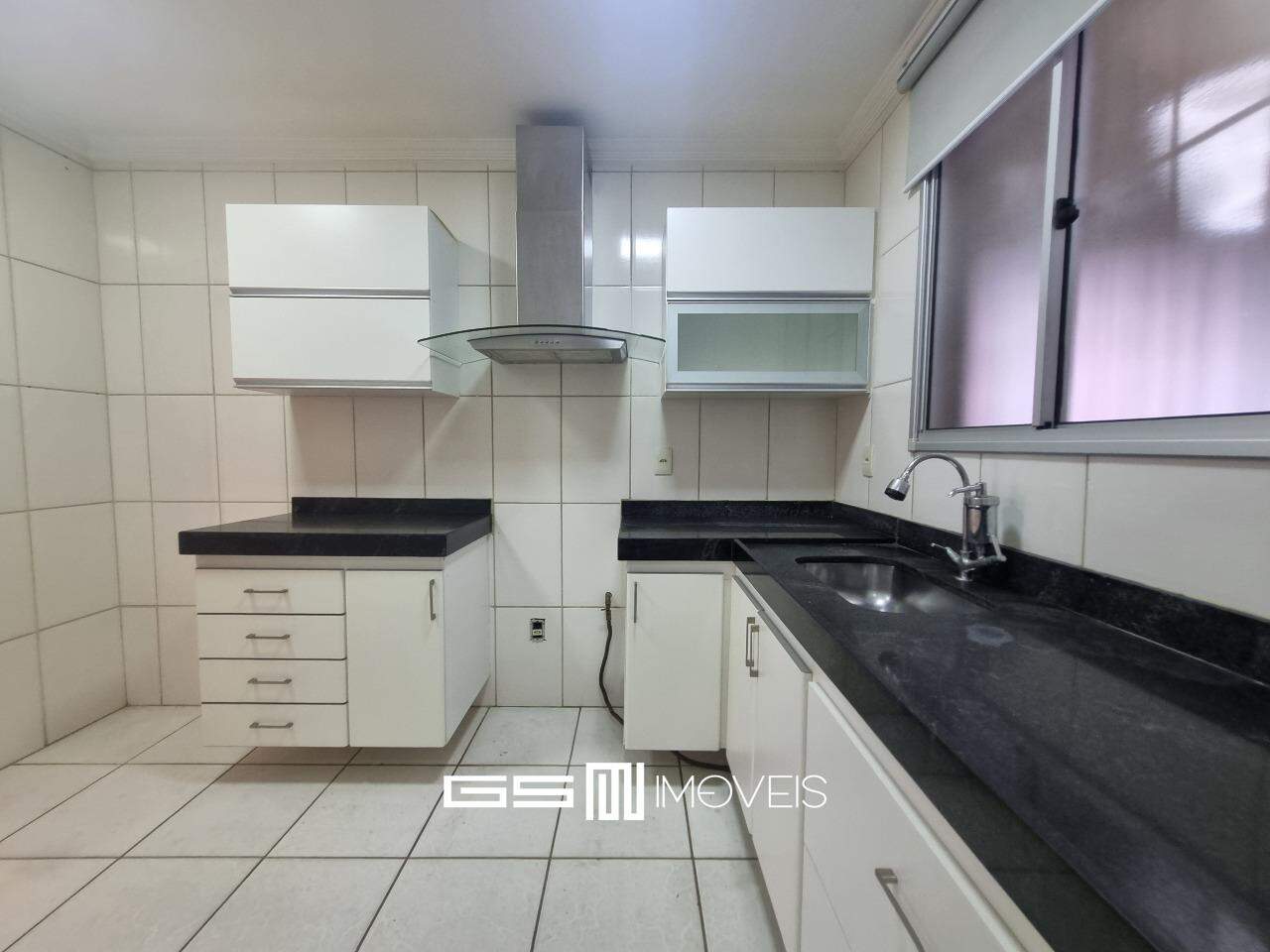 Apartamento à venda com 3 quartos, 175m² - Foto 13