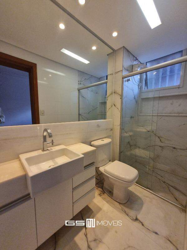 Apartamento à venda com 3 quartos, 175m² - Foto 22