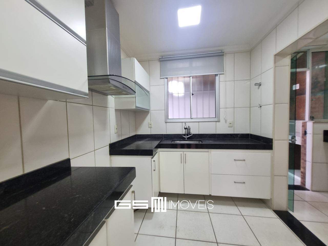 Apartamento à venda com 3 quartos, 175m² - Foto 12