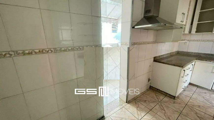 Apartamento à venda com 3 quartos, 90m² - Foto 11