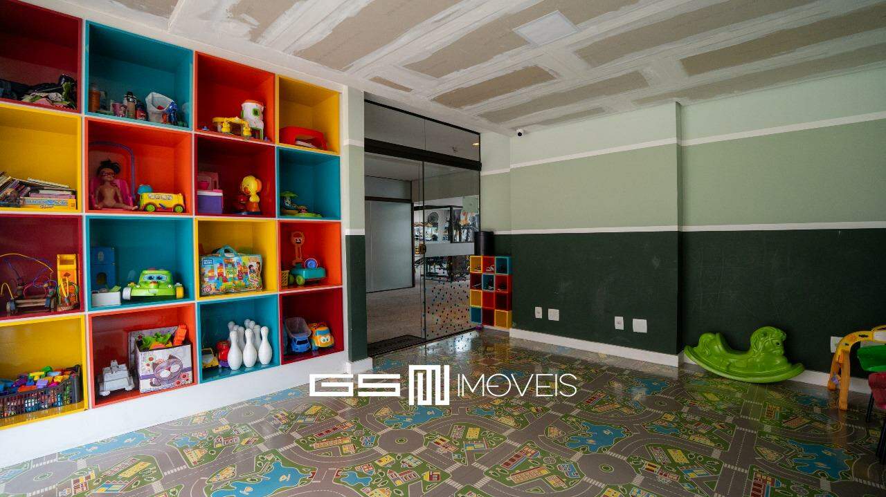 Apartamento para alugar com 3 quartos, 117m² - Foto 3
