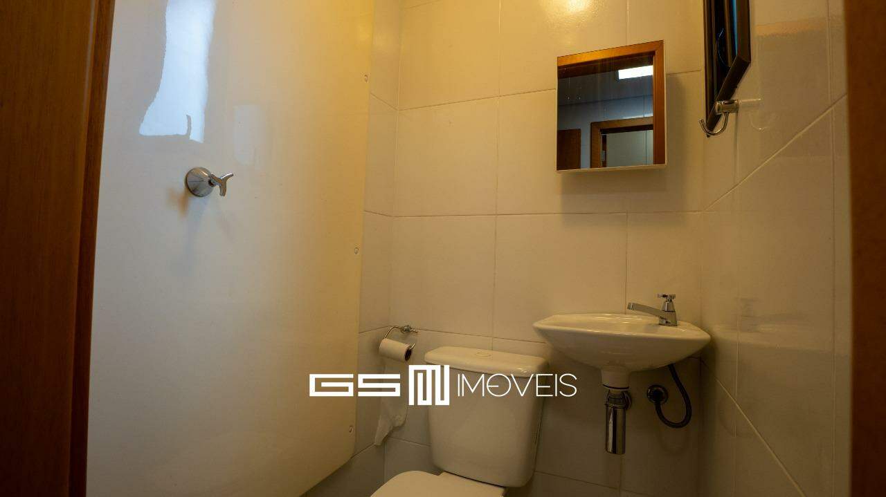 Apartamento para alugar com 3 quartos, 117m² - Foto 8