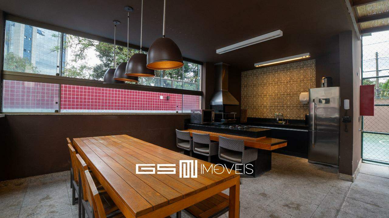 Apartamento para alugar com 3 quartos, 117m² - Foto 6