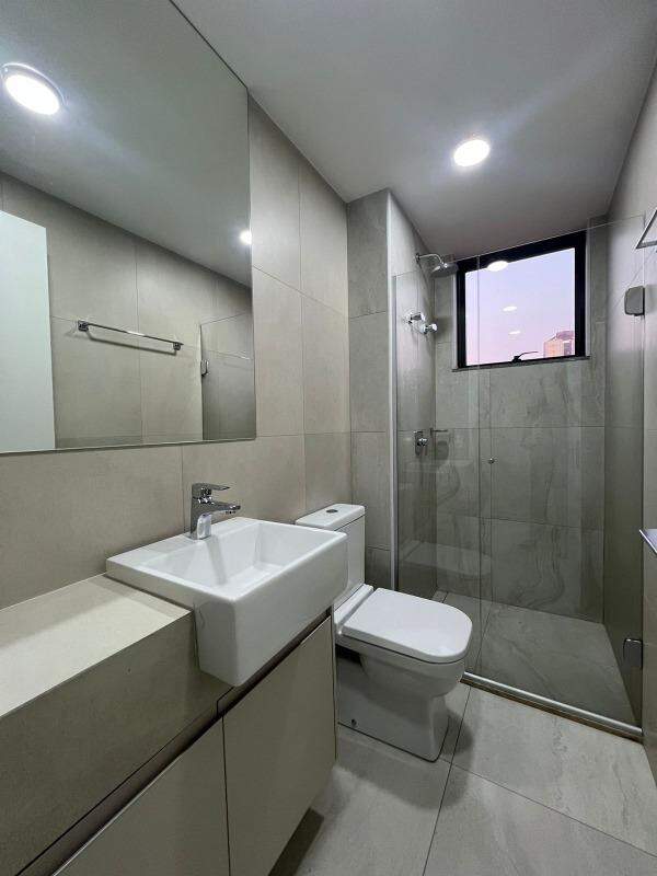 Apartamento para alugar com 2 quartos, 60m² - Foto 11