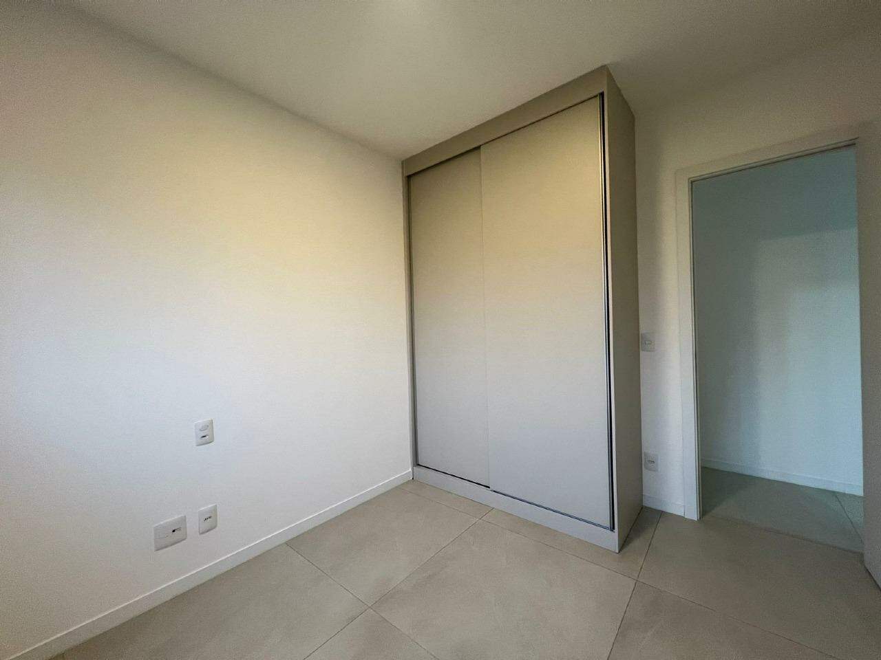 Apartamento para alugar com 2 quartos, 60m² - Foto 6