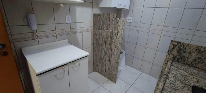 Apartamento à venda com 3 quartos, 65m² - Foto 13