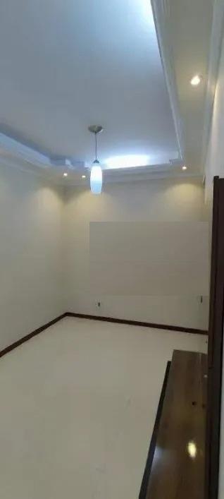 Apartamento à venda com 3 quartos, 65m² - Foto 2