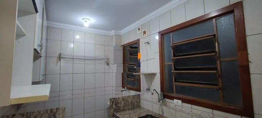 Apartamento à venda com 3 quartos, 65m² - Foto 11