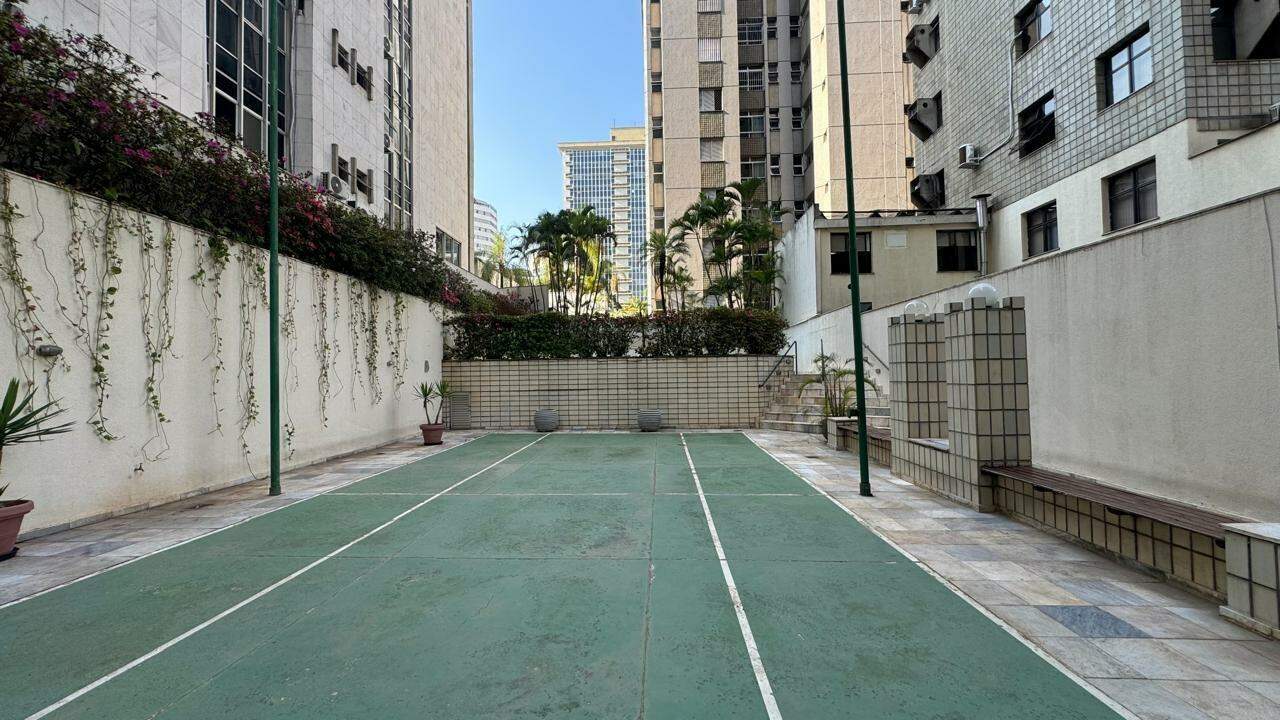 Apartamento para alugar com 1 quarto, 57m² - Foto 21