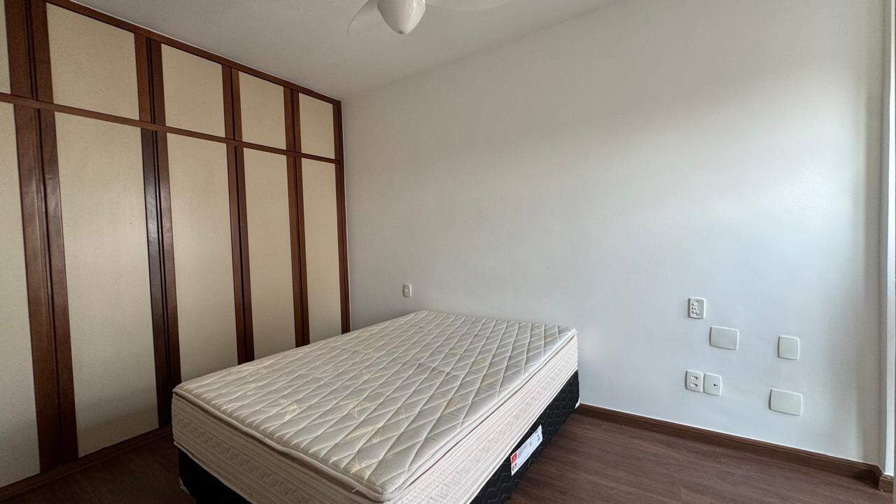 Apartamento para alugar com 1 quarto, 57m² - Foto 14