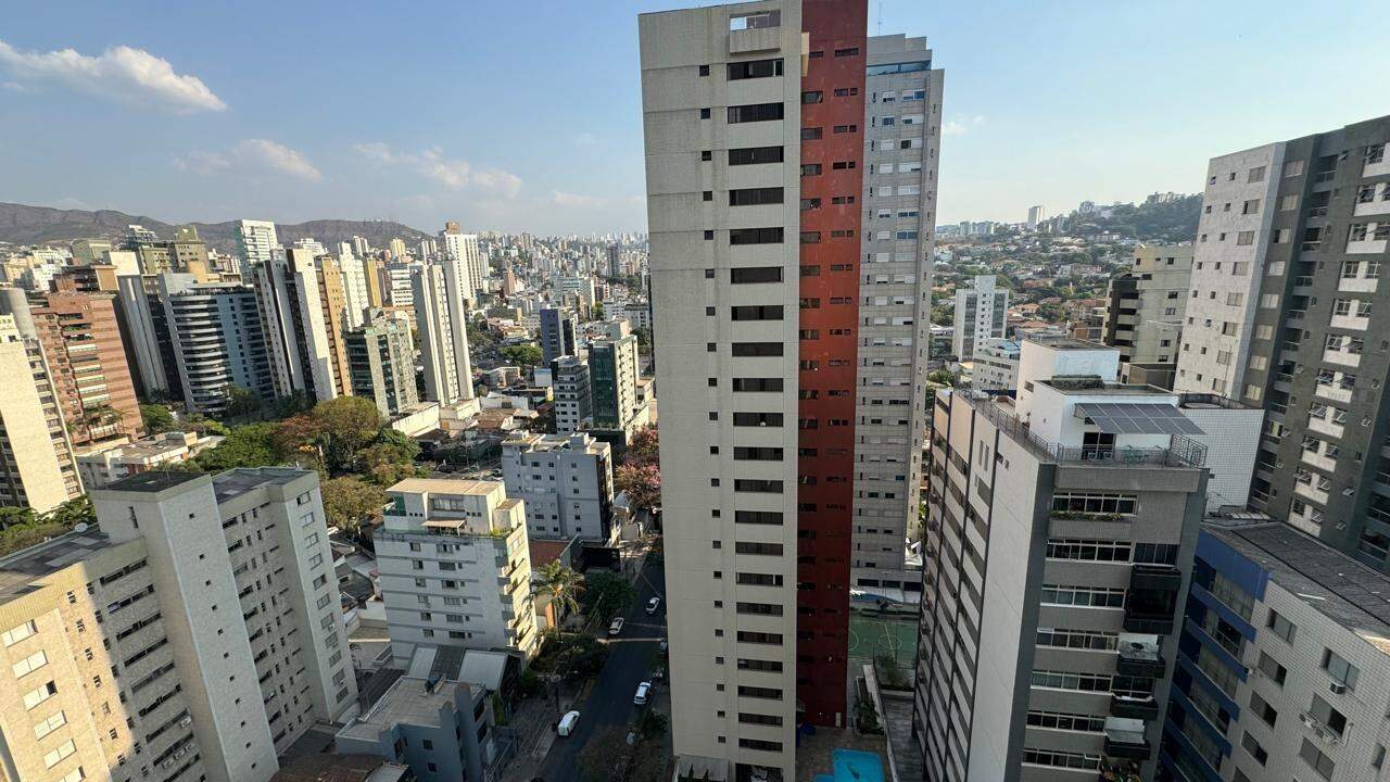 Apartamento para alugar com 1 quarto, 57m² - Foto 9