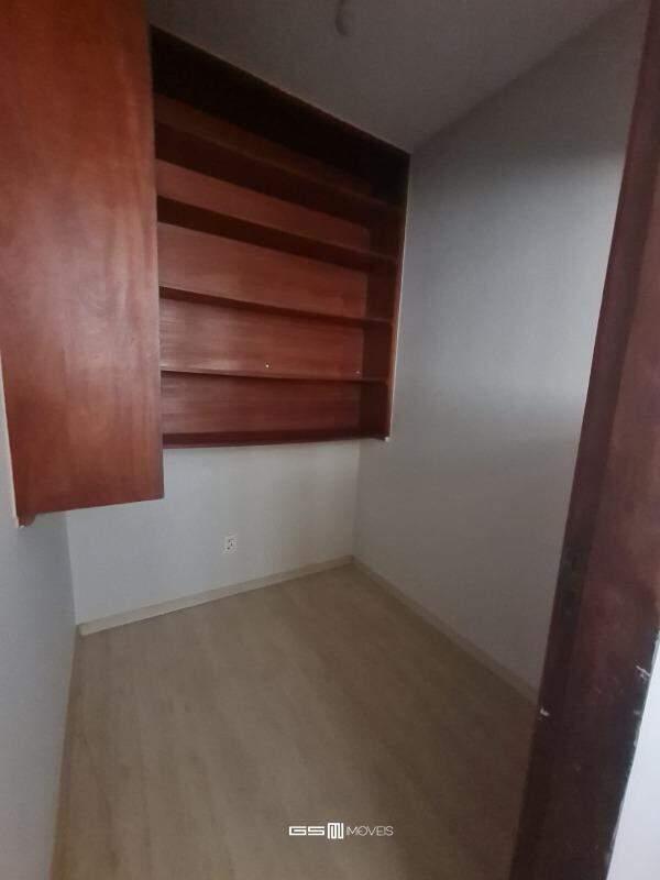 Apartamento para alugar com 3 quartos, 149m² - Foto 14