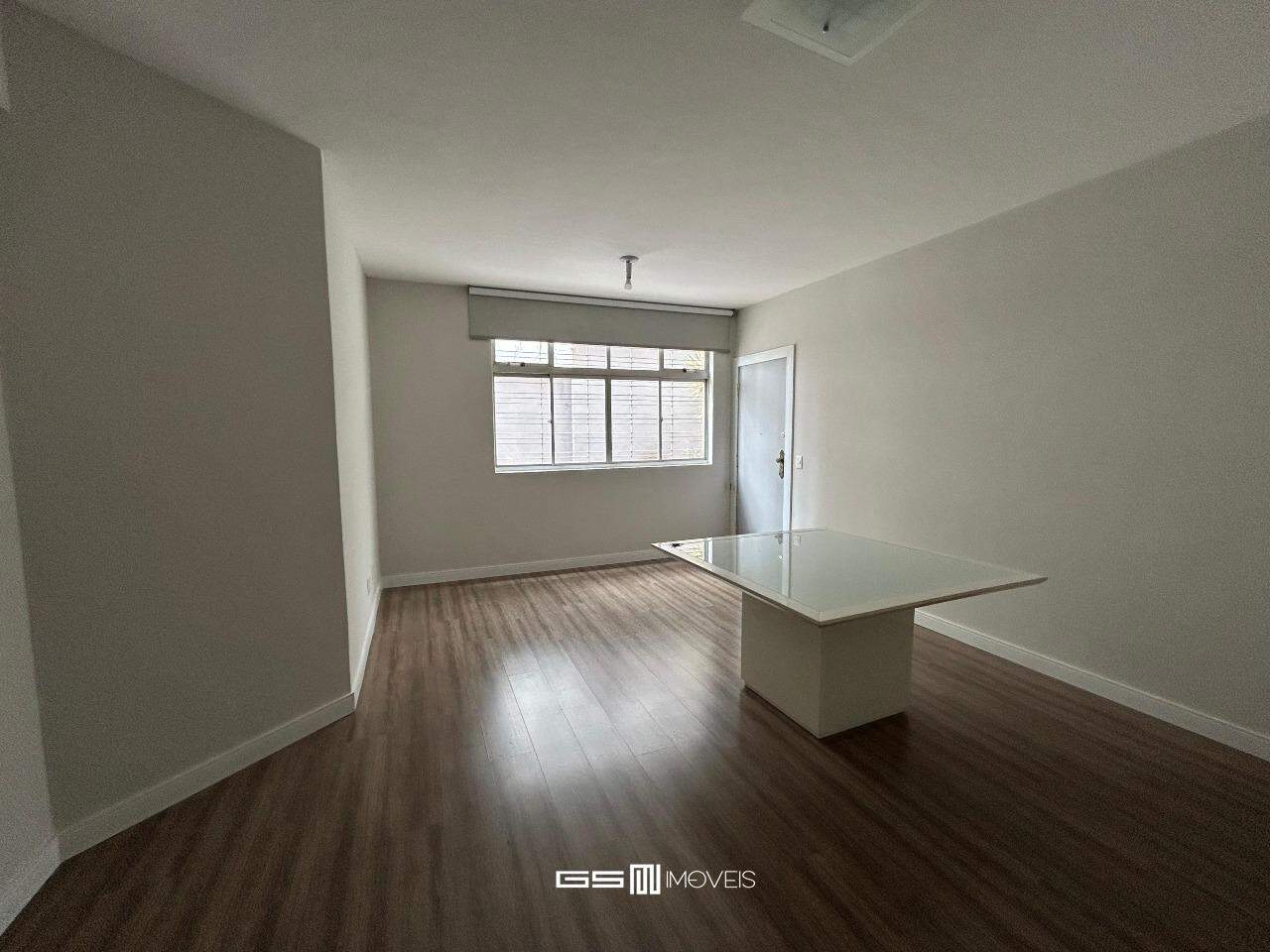 Apartamento para alugar com 3 quartos, 149m² - Foto 3