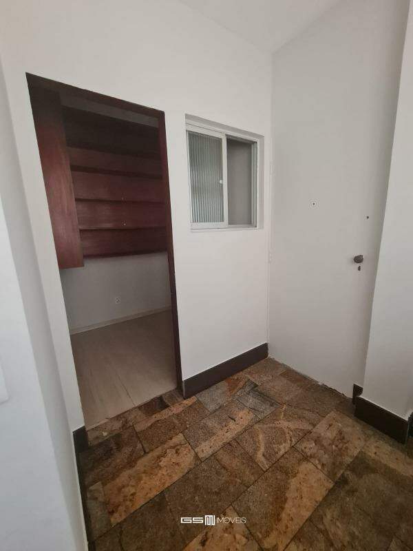 Apartamento para alugar com 3 quartos, 149m² - Foto 15