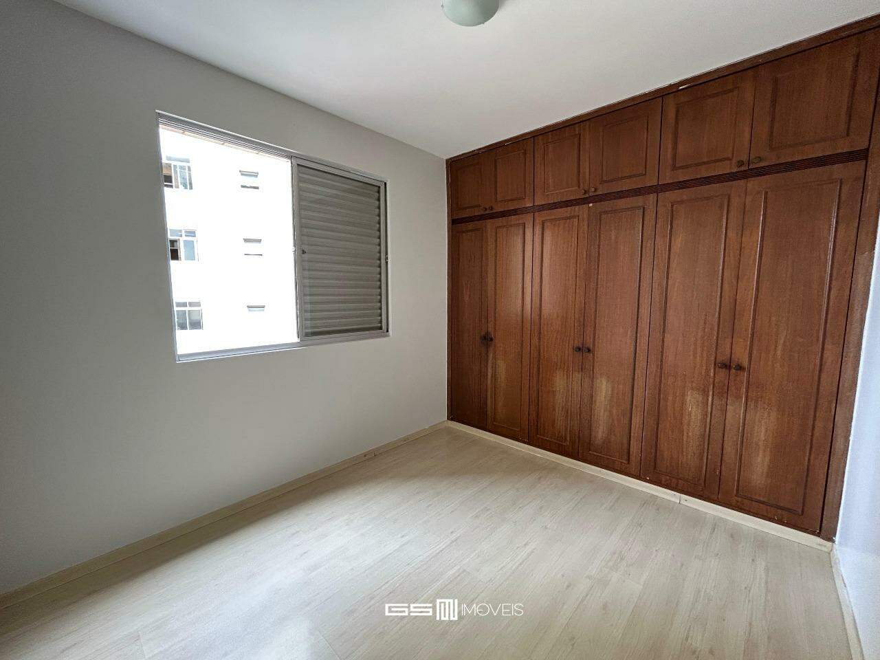 Apartamento para alugar com 3 quartos, 149m² - Foto 5