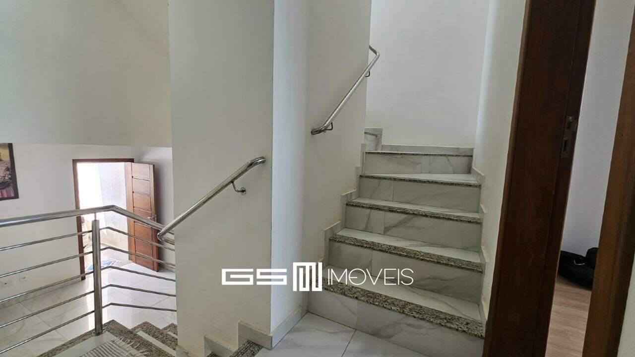 Casa à venda com 3 quartos, 180m² - Foto 13