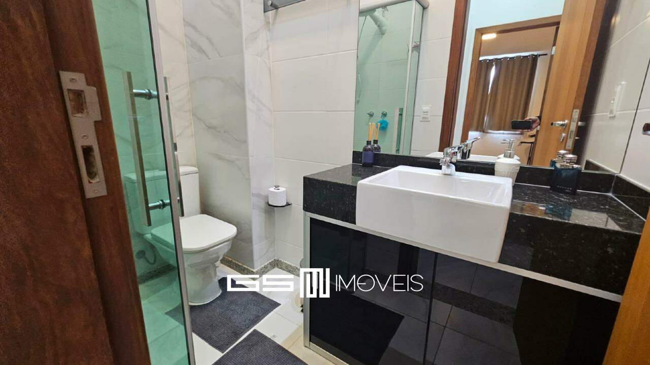 Casa à venda com 3 quartos, 180m² - Foto 15
