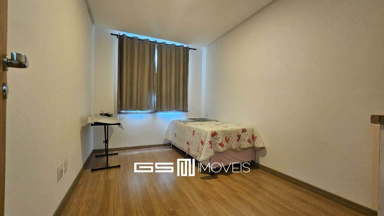 Casa à venda com 3 quartos, 180m² - Foto 18