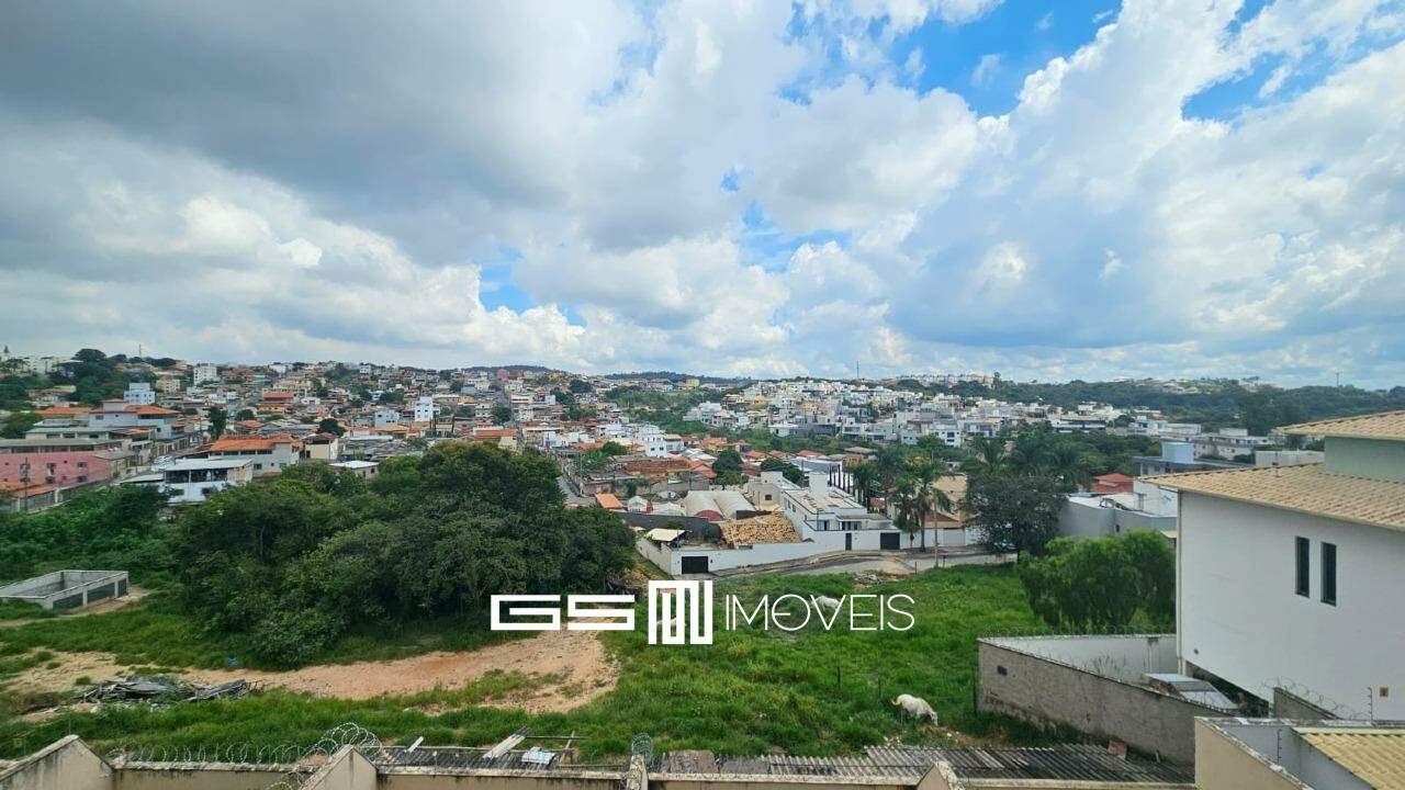 Casa à venda com 3 quartos, 180m² - Foto 22