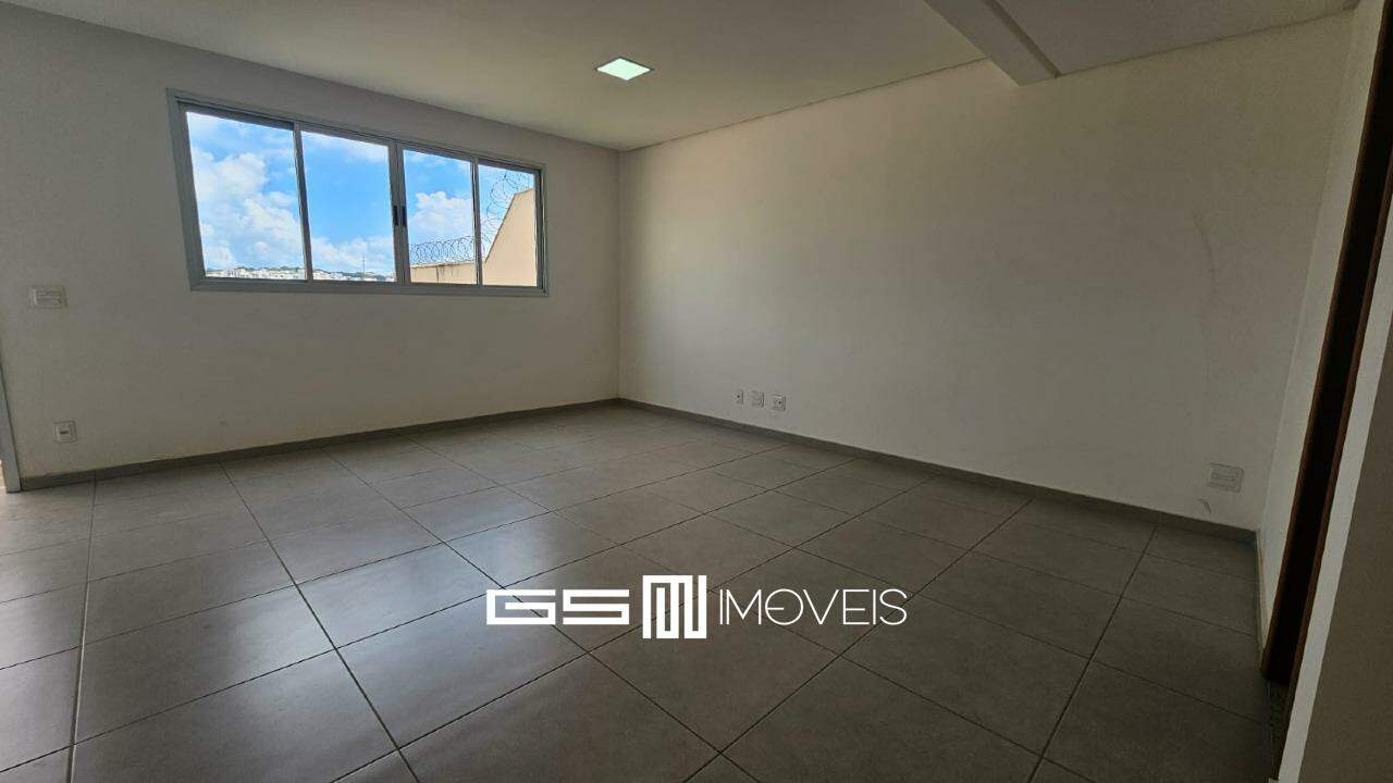 Casa à venda com 3 quartos, 180m² - Foto 24