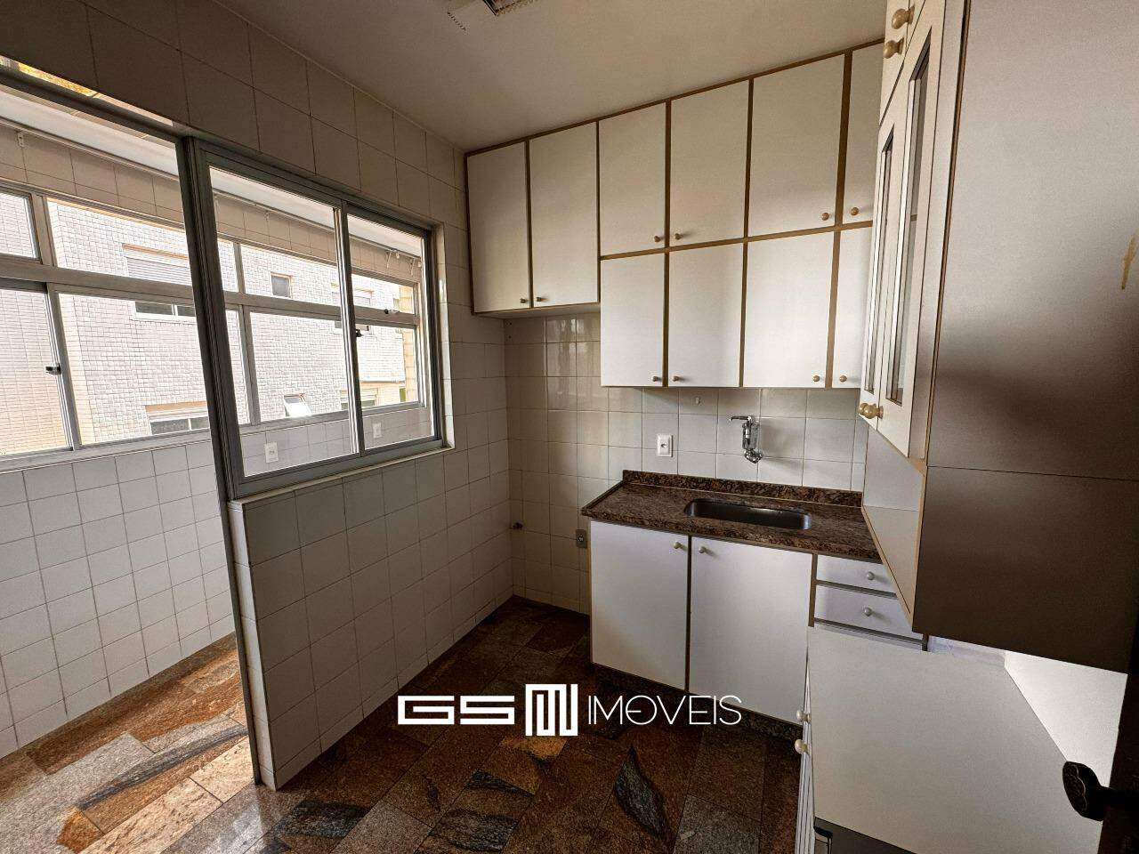 Apartamento para alugar com 3 quartos, 110m² - Foto 20