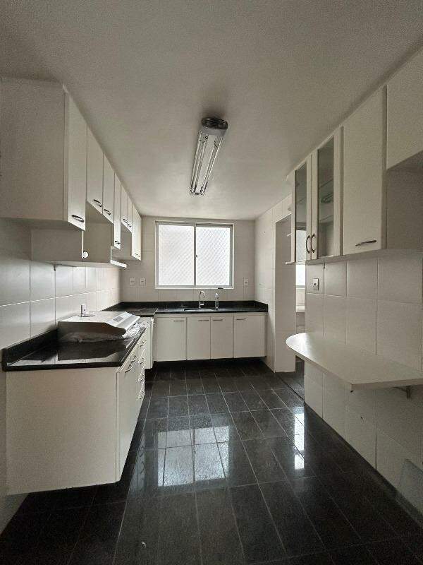 Apartamento para alugar com 3 quartos, 105m² - Foto 20