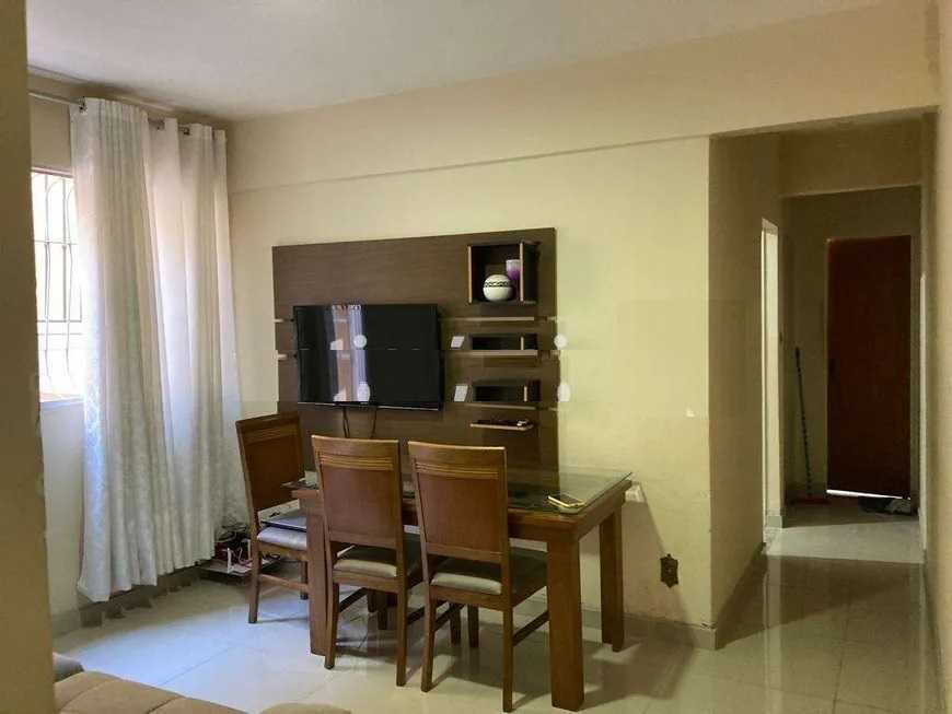 Apartamento à venda com 2 quartos, 60m² - Foto 2