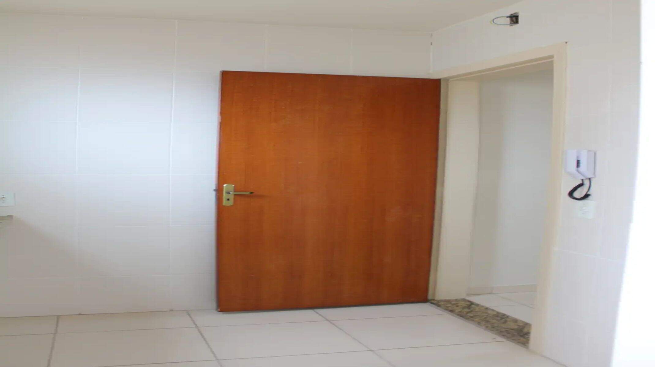 Apartamento à venda com 2 quartos, 81m² - Foto 5