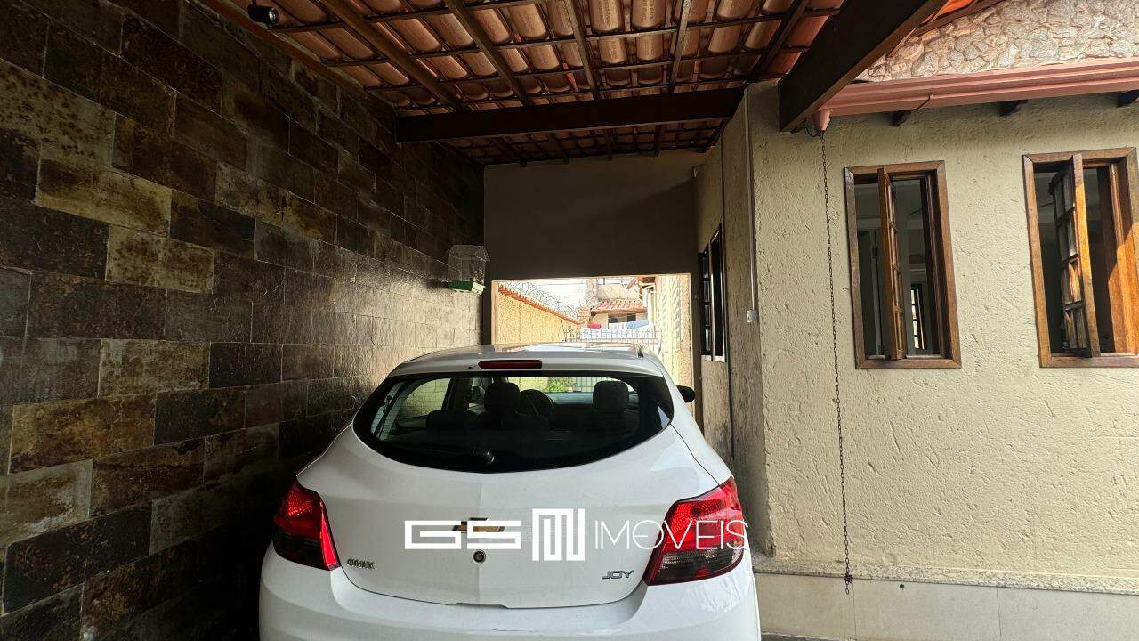 Casa à venda com 4 quartos, 190m² - Foto 25