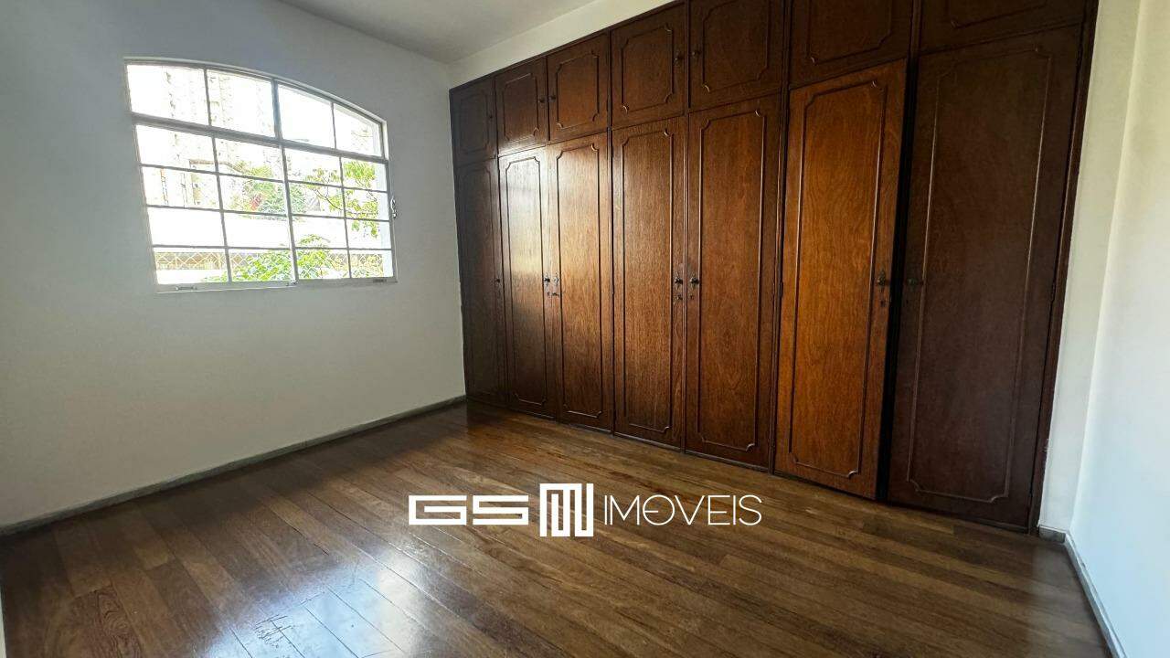 Apartamento para alugar com 4 quartos, 180m² - Foto 9