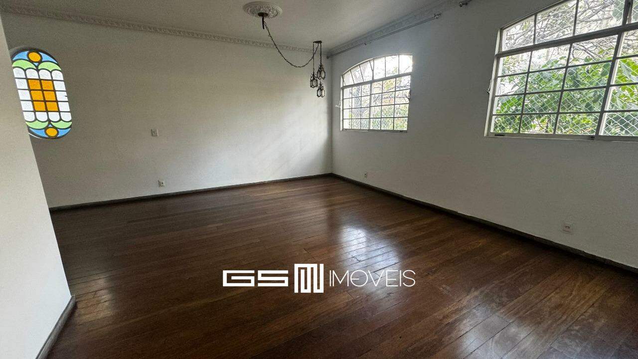 Apartamento para alugar com 4 quartos, 180m² - Foto 2