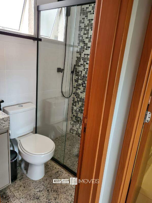 Apartamento à venda com 3 quartos, 75m² - Foto 13