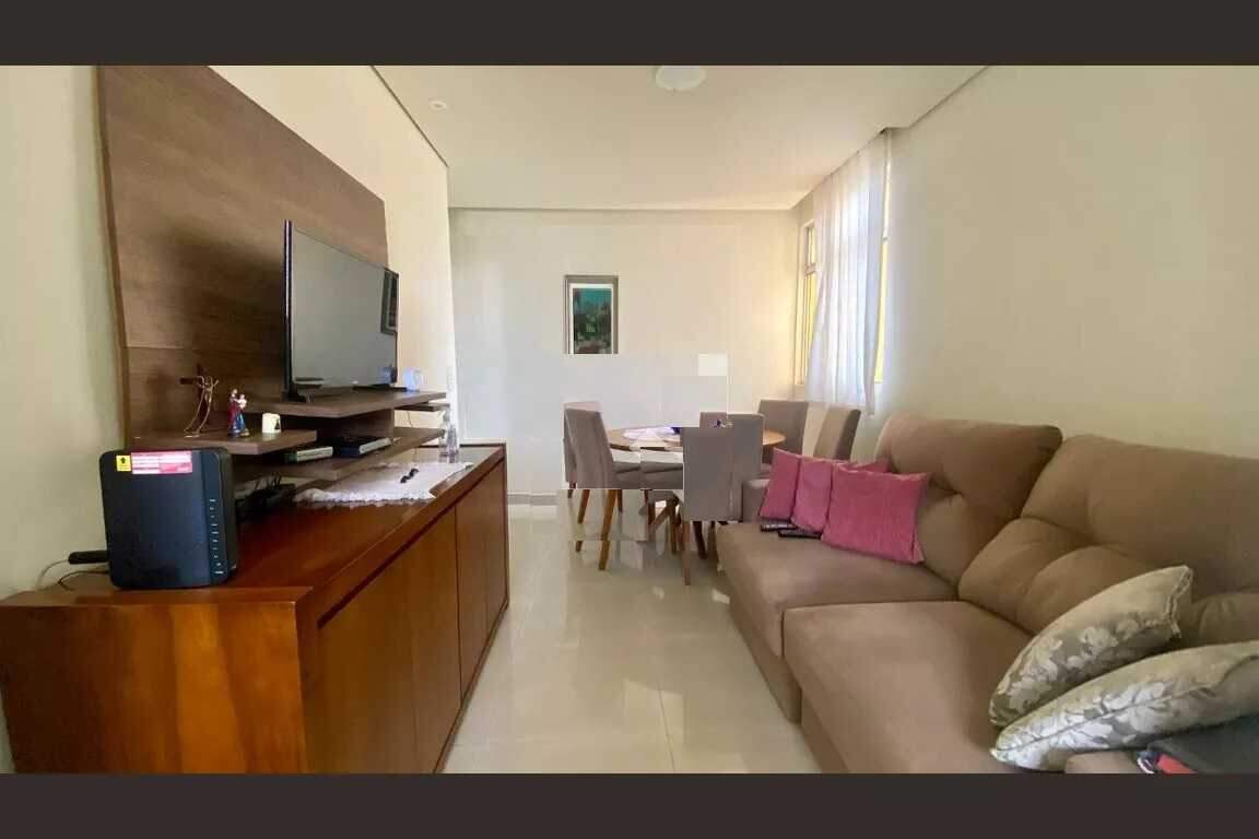 Apartamento à venda com 2 quartos, 72m² - Foto 3