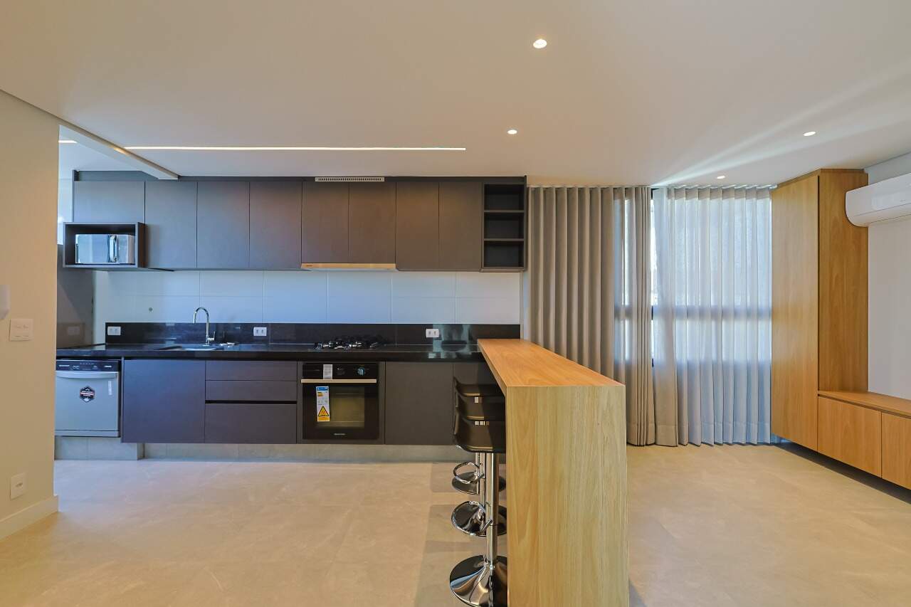 Apartamento para alugar com 1 quarto, 47m² - Foto 12