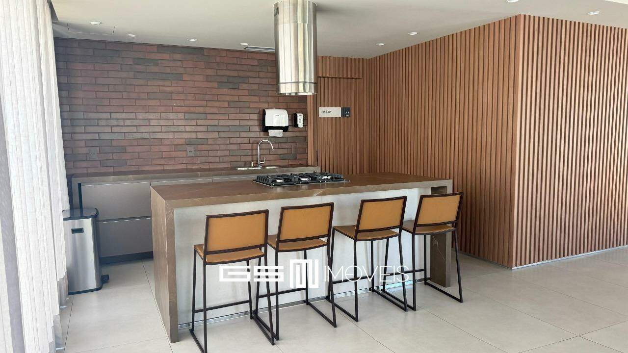 Apartamento para alugar com 2 quartos, 70m² - Foto 1