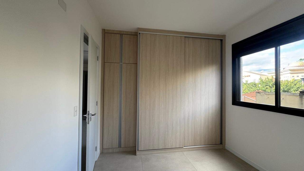 Apartamento para alugar com 2 quartos, 70m² - Foto 6