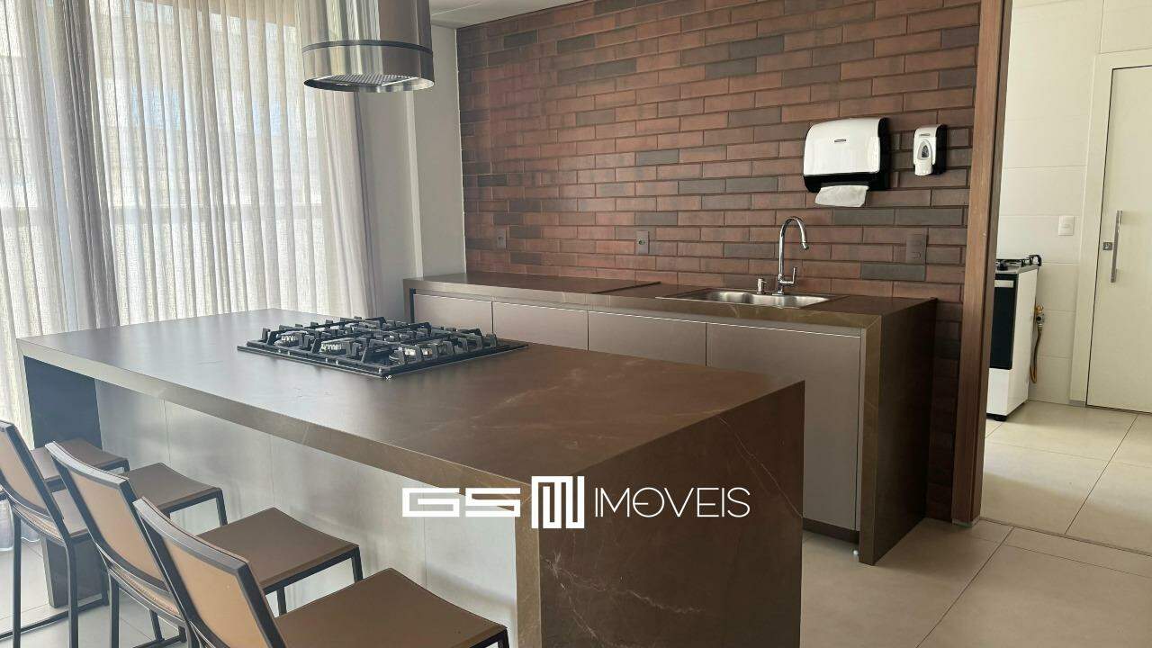 Apartamento para alugar com 2 quartos, 70m² - Foto 18