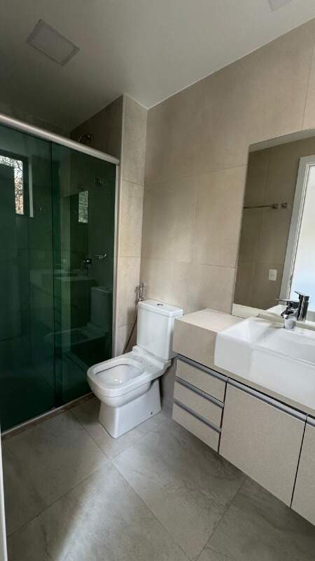 Apartamento para alugar com 2 quartos, 70m² - Foto 12