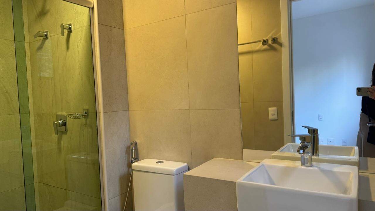 Apartamento para alugar com 2 quartos, 70m² - Foto 9