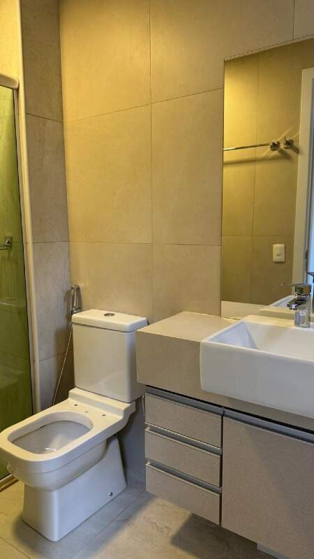 Apartamento para alugar com 2 quartos, 70m² - Foto 8