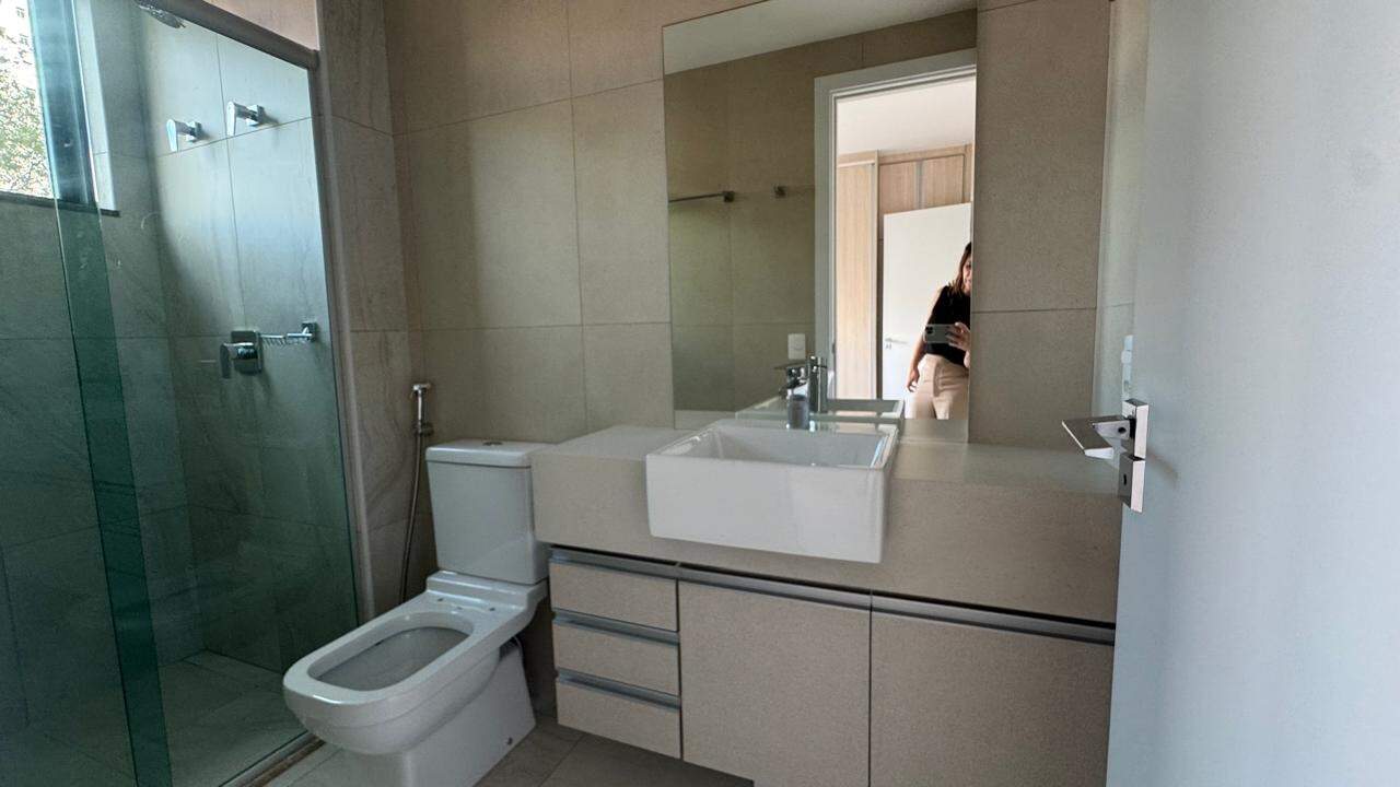 Apartamento para alugar com 2 quartos, 70m² - Foto 13