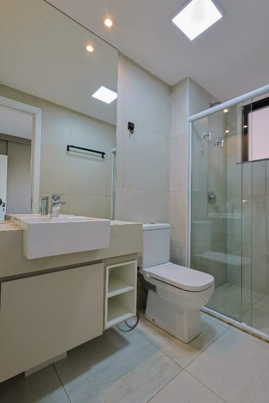 Apartamento para alugar com 2 quartos, 70m² - Foto 11