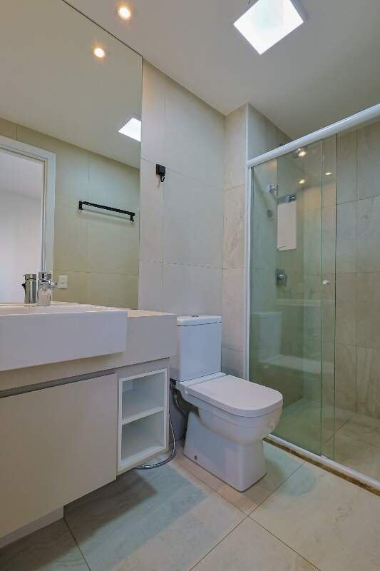 Apartamento para alugar com 2 quartos, 70m² - Foto 9