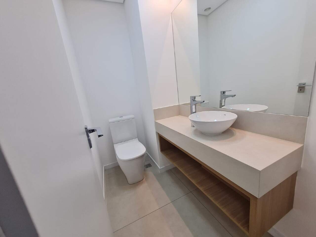 Apartamento para alugar com 2 quartos, 70m² - Foto 15