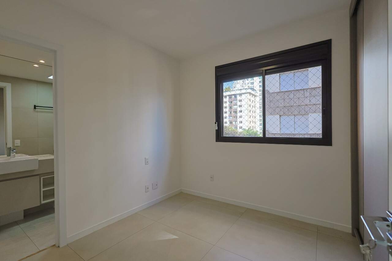 Apartamento para alugar com 2 quartos, 70m² - Foto 7