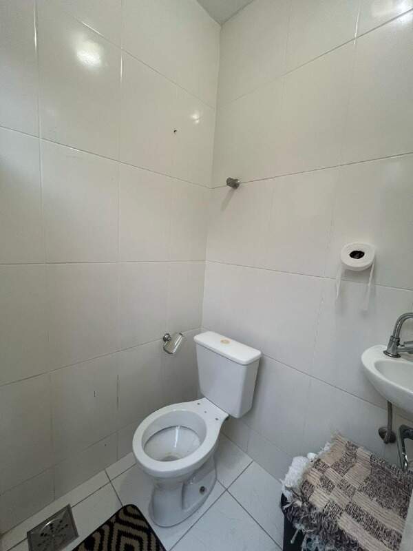 Casa à venda com 3 quartos, 180m² - Foto 17