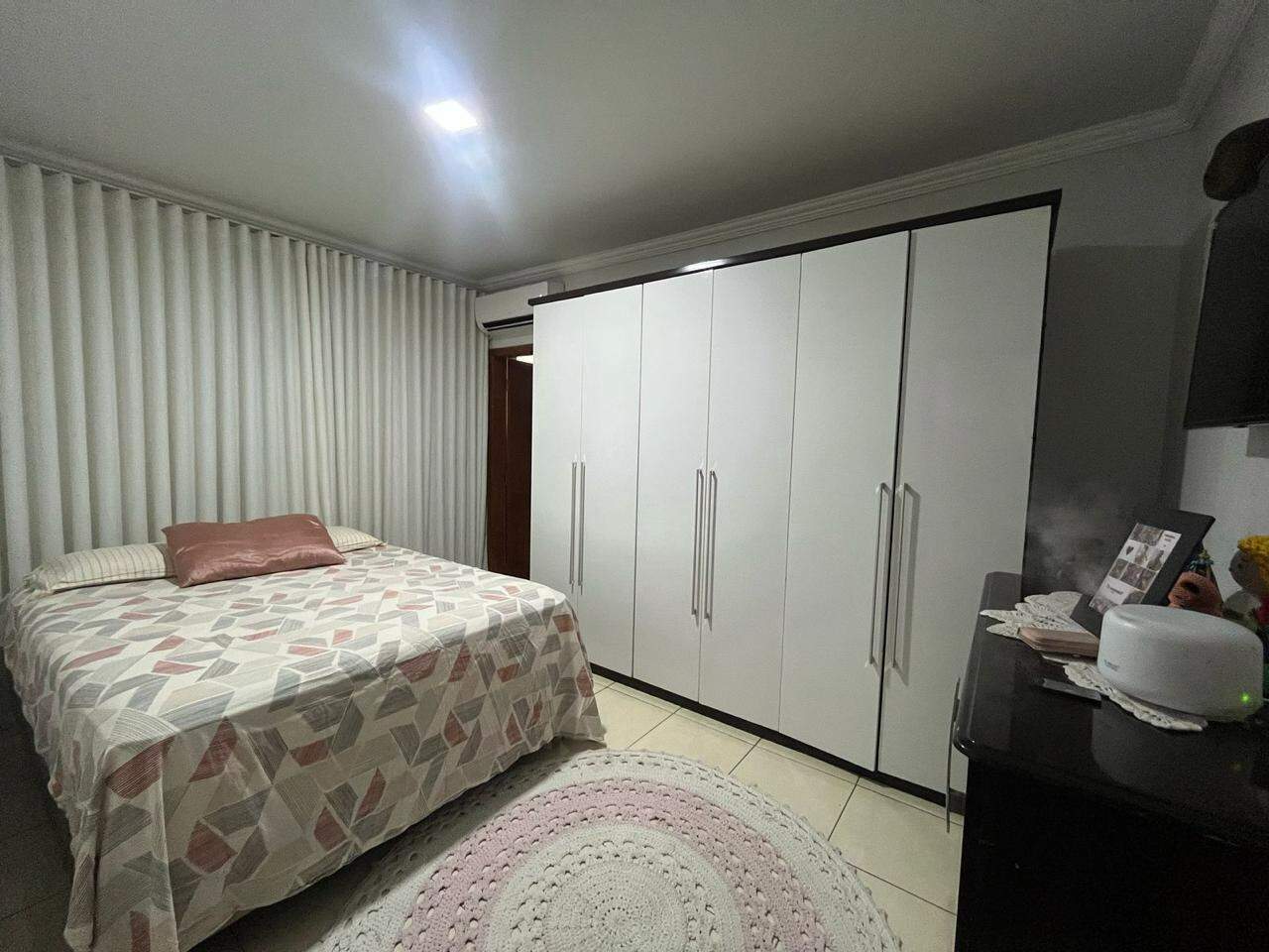 Casa à venda com 3 quartos, 180m² - Foto 9